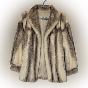 Elegant Real Fur Coat in Cream and Brown